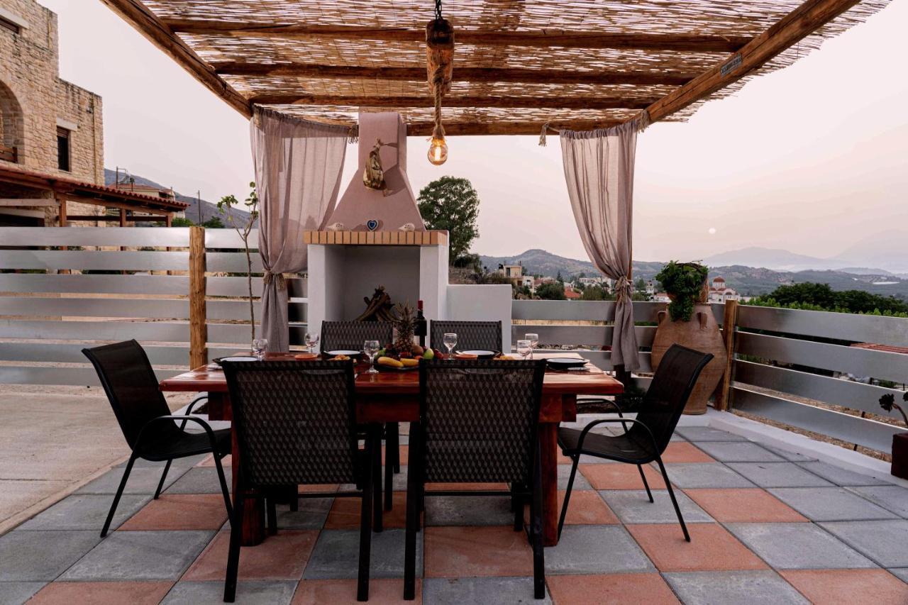 Haritos Holidays Home Pombia Dış mekan fotoğraf